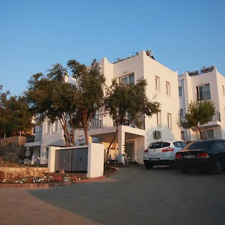 Rose Hotel apartamentowy 3*
