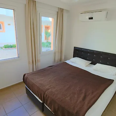Apart-hotel Rose 3*